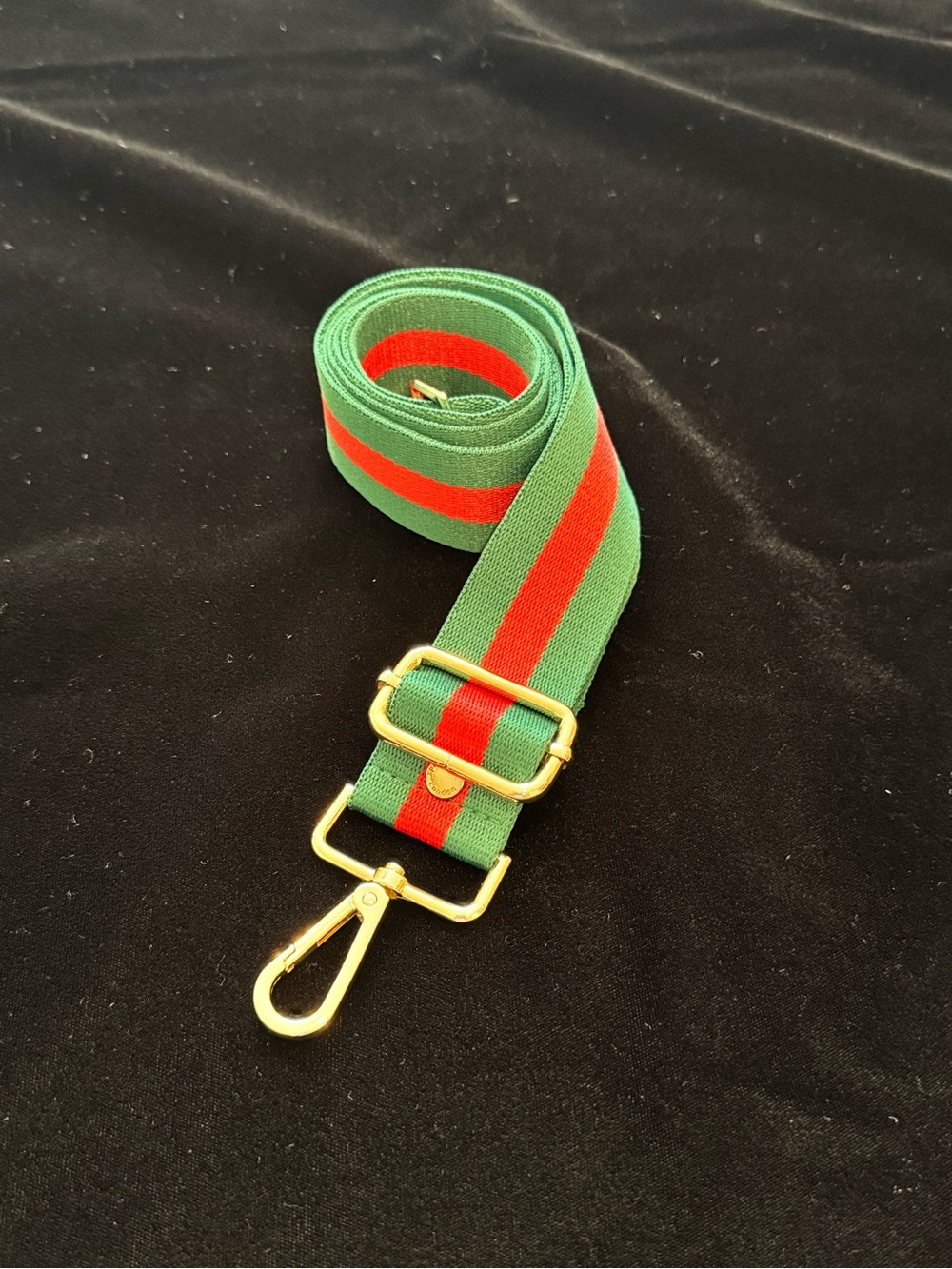 🔹 NWOT Adj Dark Green & Red Stripe Purse Strap | Gold Hardware Pom Pom London